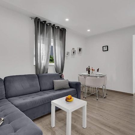 Sunny Garden Apartments Ana Макарска Экстерьер фото